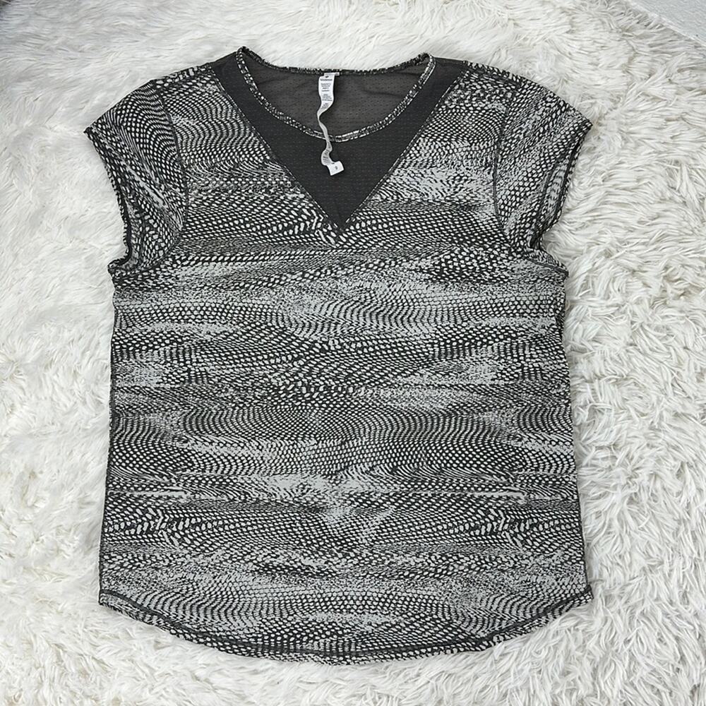 Lululemon For The Run Short Sleeve Swerve Vapor Metal Grey / Metal Grey